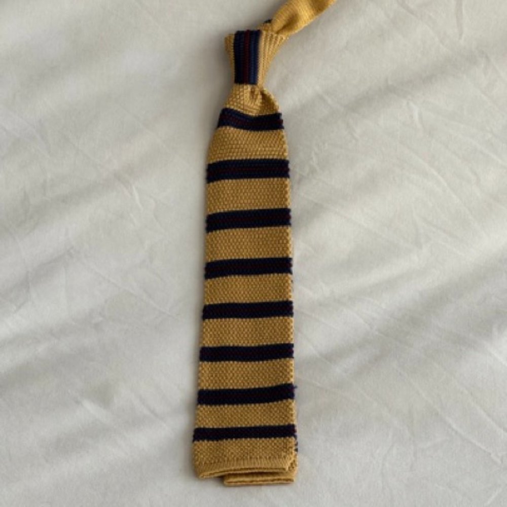 Brooks Brothers 100% Silk Gold, Blue, & Red Striped Tie